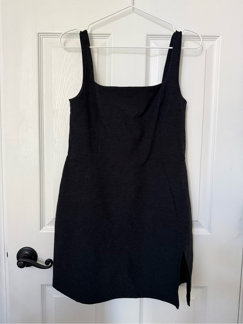Beyond Yoga Spacedye Court Appeal Mini
Dress in black spacedye